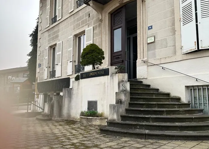 16 Colette La Bourboule